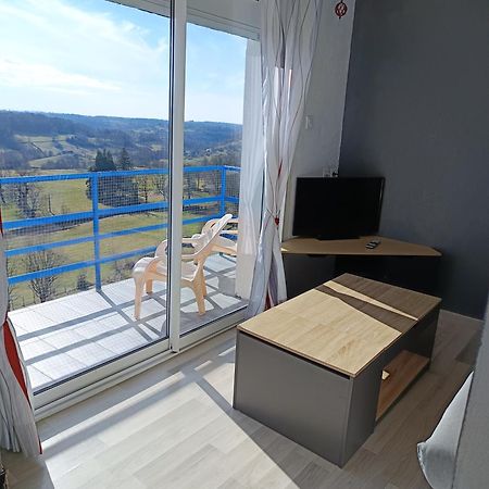 Apartament Bellevue La Tour-dʼAuvergne Zewnętrze zdjęcie