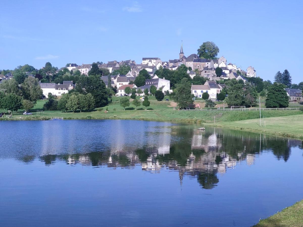 Apartament Bellevue La Tour-dʼAuvergne Zewnętrze zdjęcie